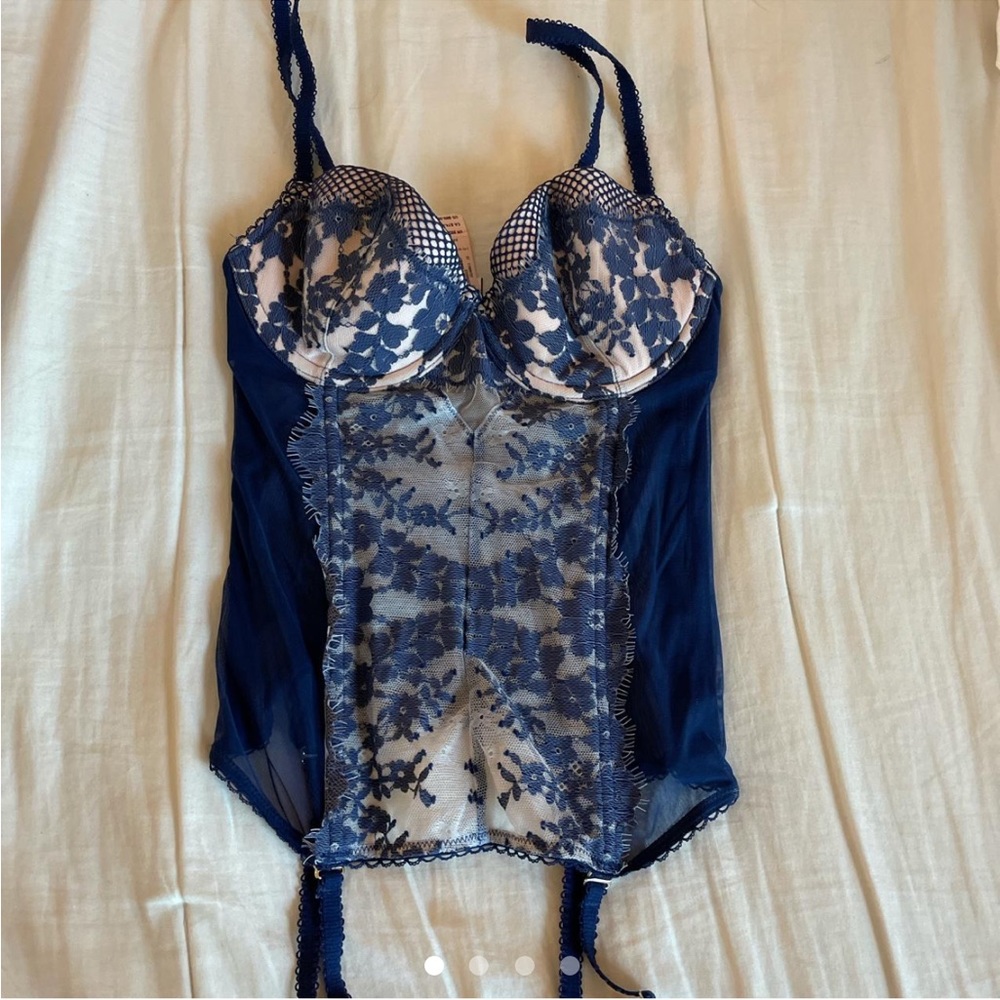 victoria’s secret lingerie